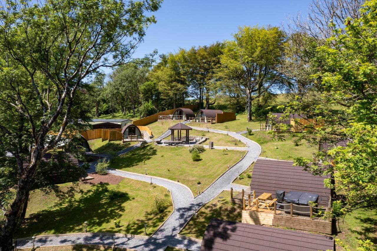 Pods At Broadway Villa Laugharne Exteriör bild