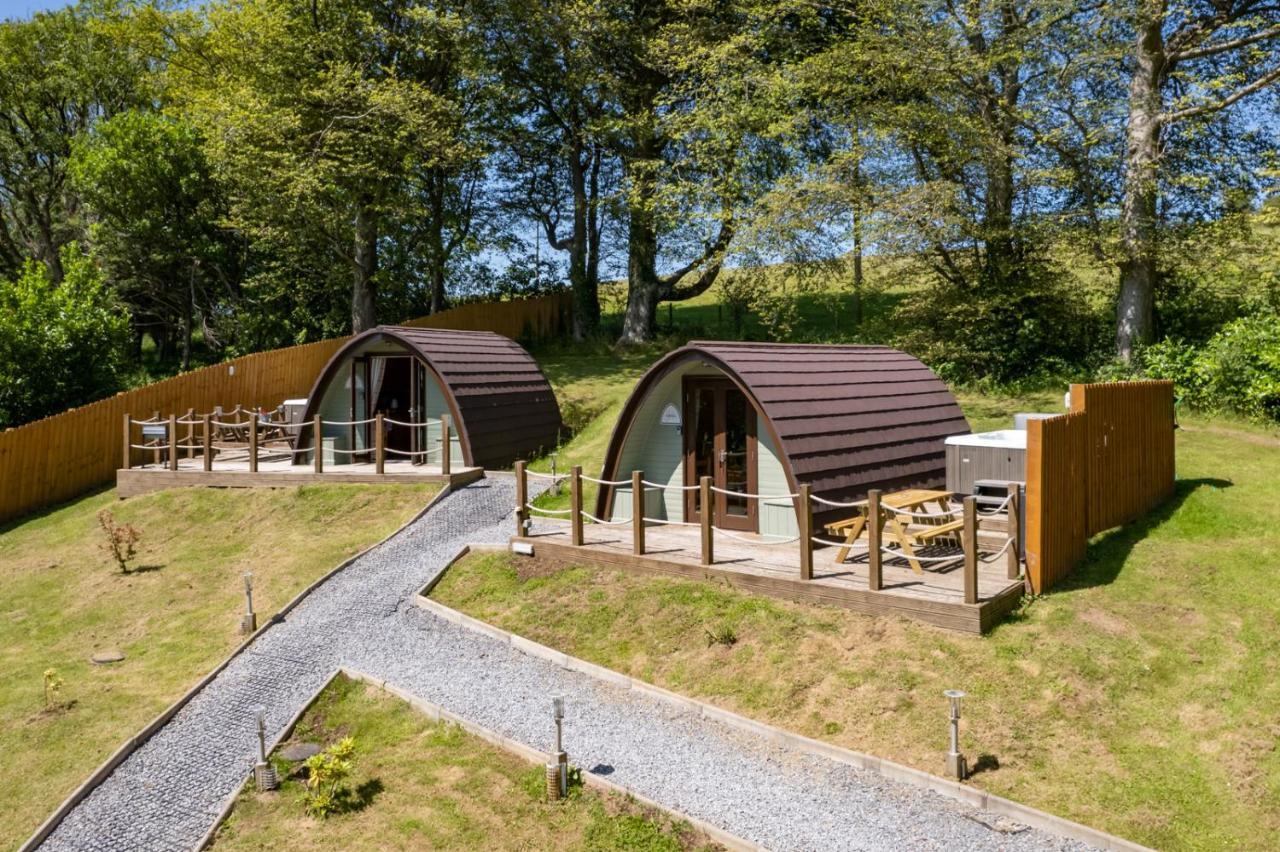 Pods At Broadway Villa Laugharne Exteriör bild