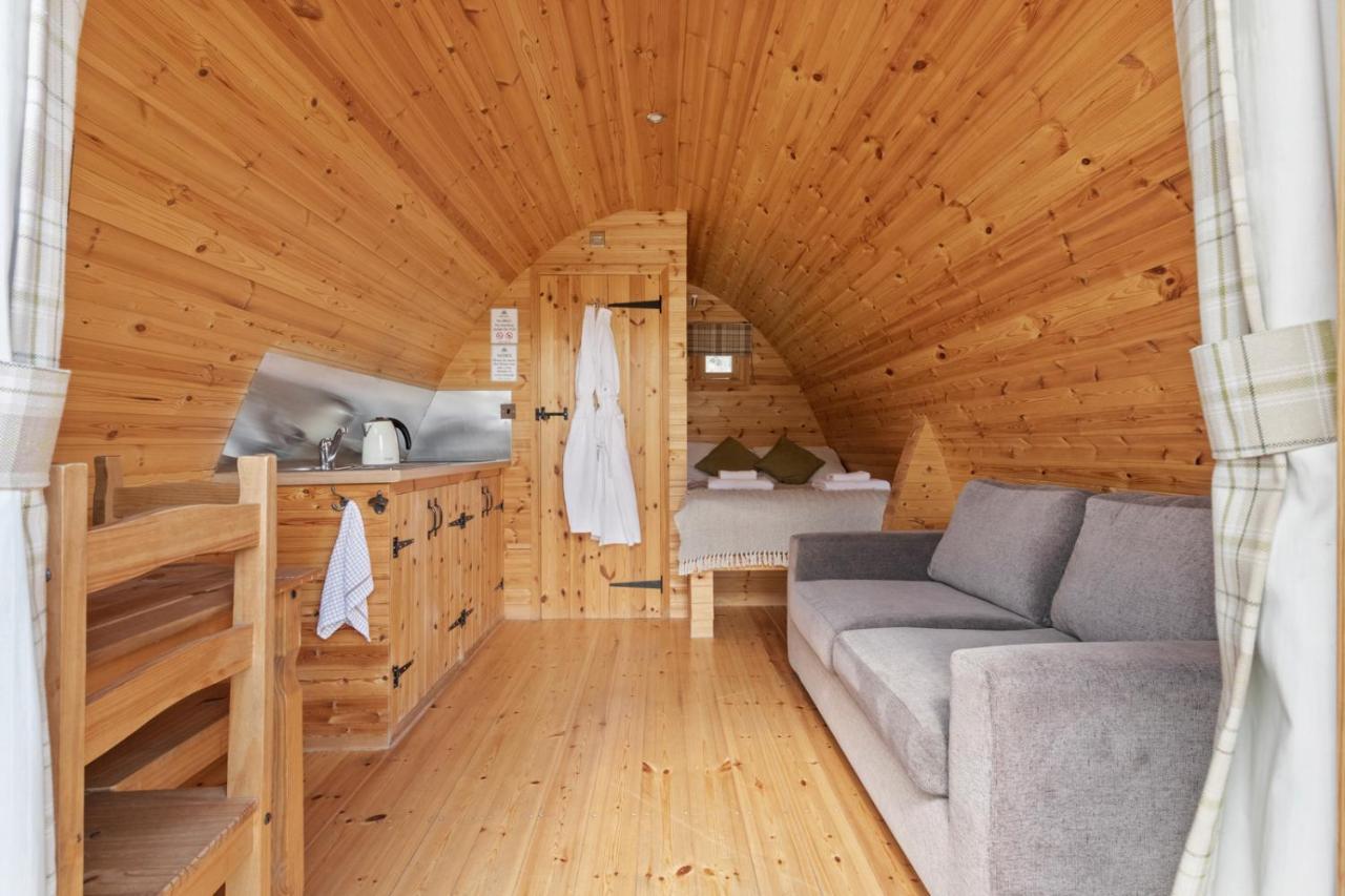 Pods At Broadway Villa Laugharne Exteriör bild